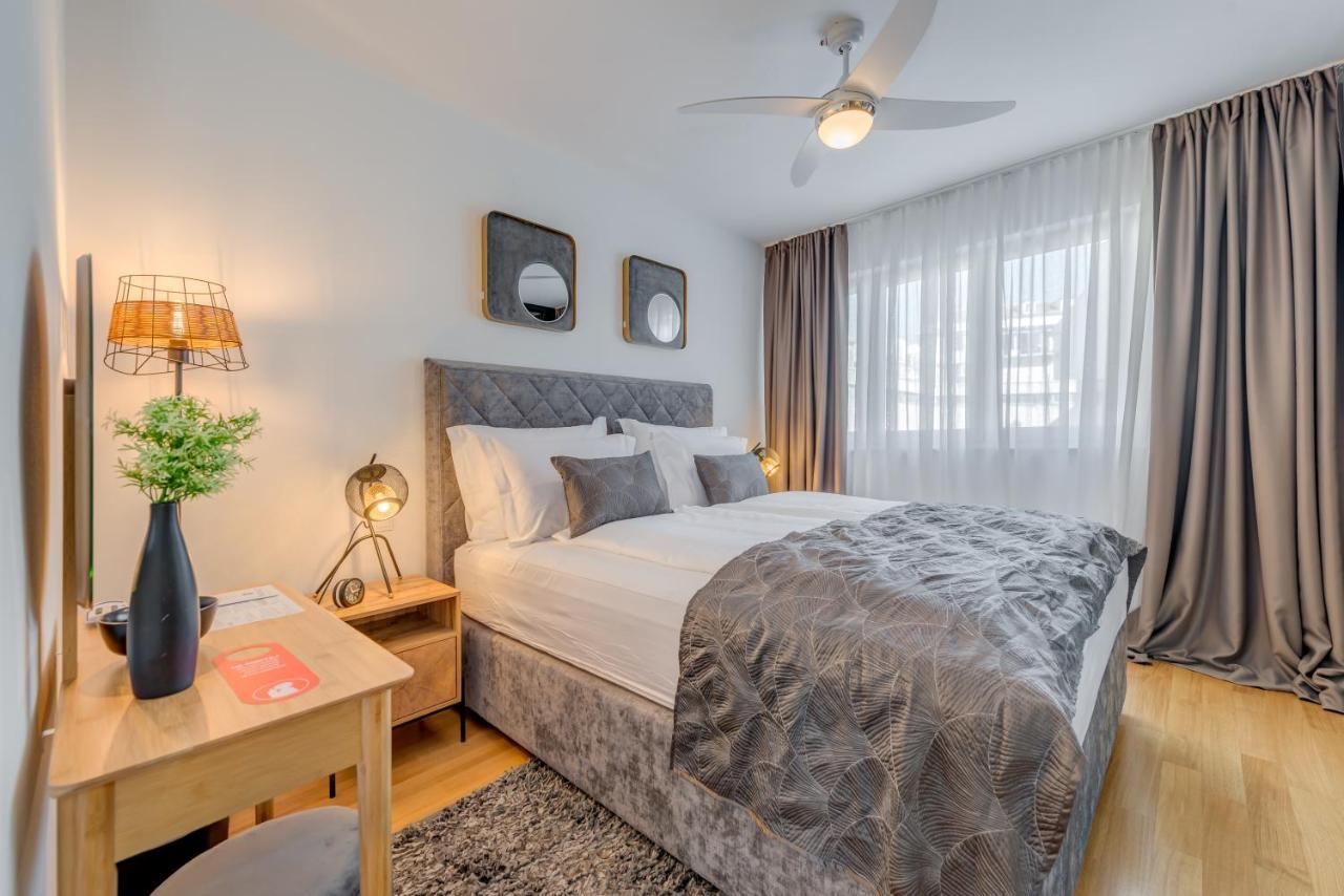 Paparazzi Apartment Split Extérieur photo