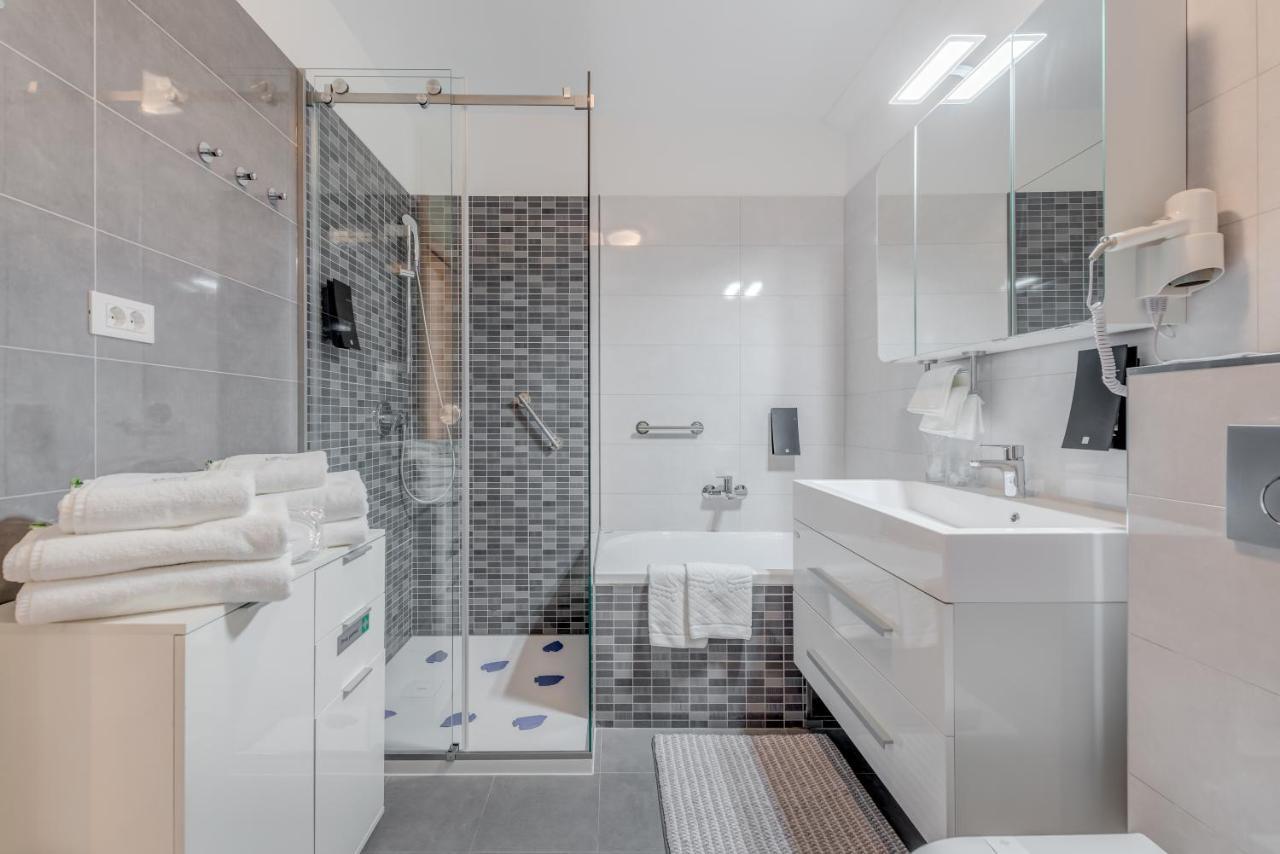 Paparazzi Apartment Split Extérieur photo
